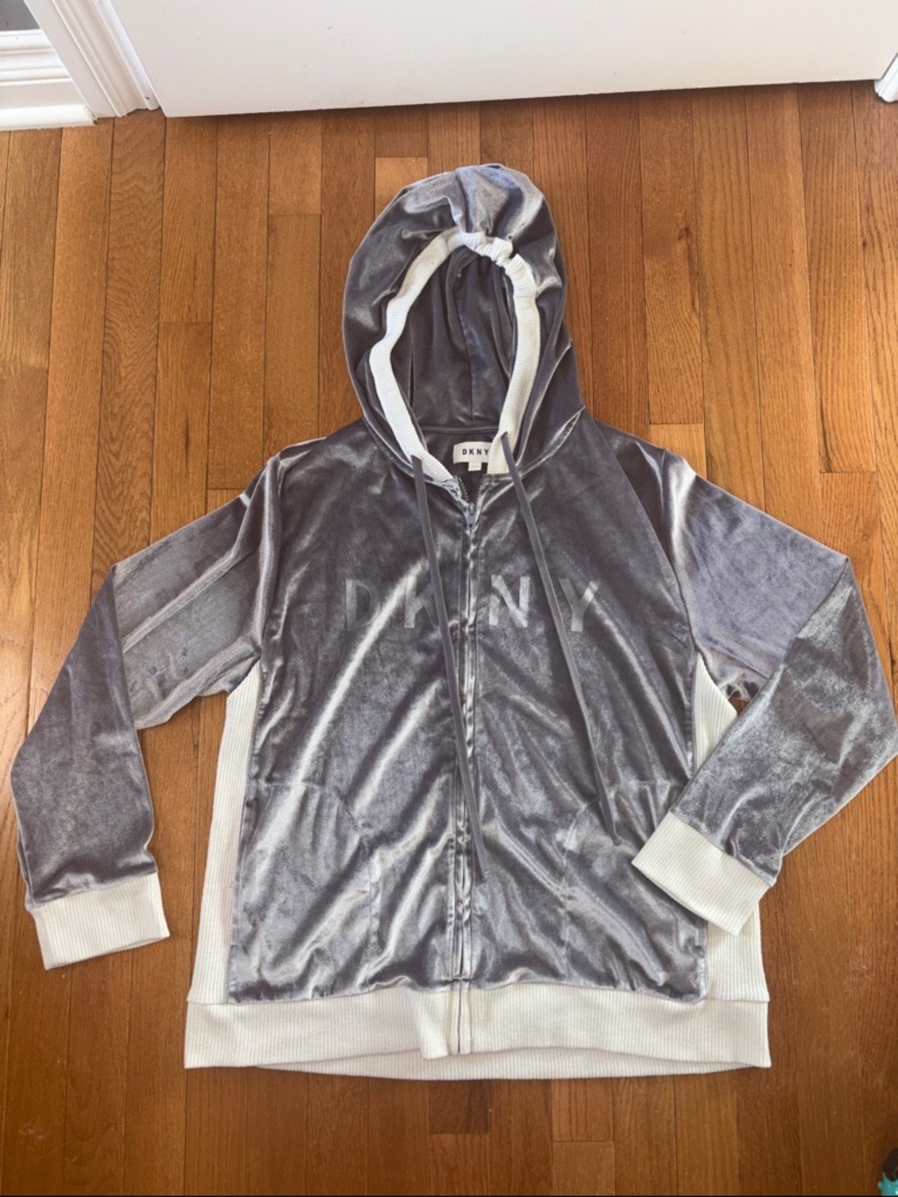 DKNY Zip Up Sweatshirt Hooded Velour Lightweight Jacket Size XL - Picture 2 of 7